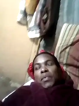 Snapshot of hairybushpussyxx1 chatting on 12/06/24, 01:00 hairybushpussyxx1 online show from 12/06/24, 01:00