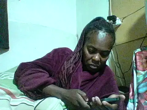 Snapshot of hairybushpussyxx1 chatting on 12/13/24, 01:48 hairybushpussyxx1 online show from 12/13/24, 01:48