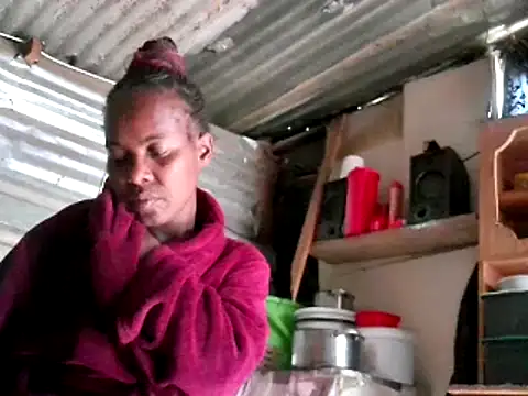 Snapshot of hairybushpussyxx1 chatting on 12/13/24, 07:58 hairybushpussyxx1 online show from 12/13/24, 07:58