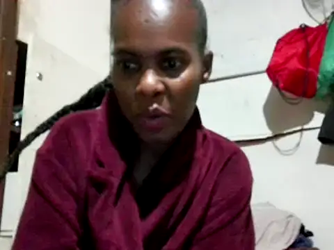 Snapshot of hairybushpussyxx1 chatting on 01/03/25, 10:40 hairybushpussyxx1 online show from 01/03/25, 10:40