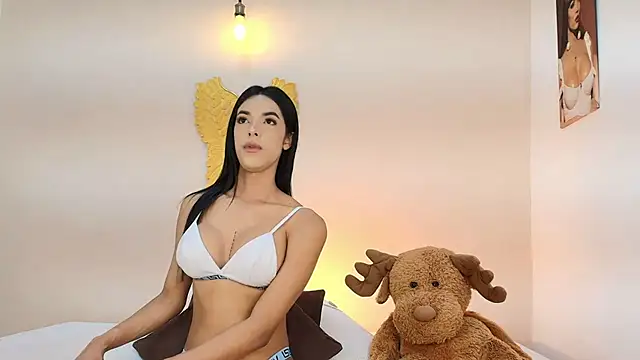 salome Collins 1 online show from 11/23/25, 08:08