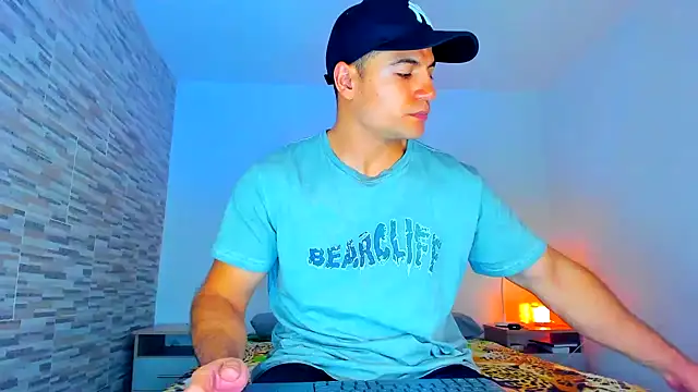 nicolas herrera online show from 03/03/25, 01:42