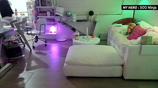 Vesaaa online show from 10/10/25, 02:21