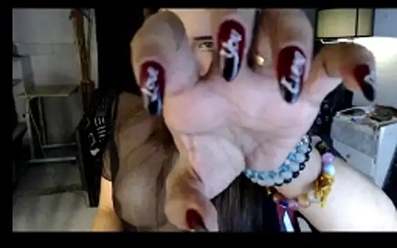 DivaMooree online show from 06/12/26, 03:38