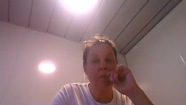 Snapshot of fulloferotic chatting on 04/19/26, 05:34 fulloferotic online show from 04/19/26, 05:34