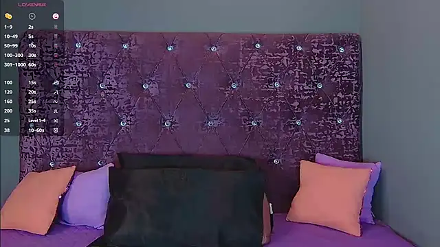 NoraBigAss online show from 12/12/24, 11:47