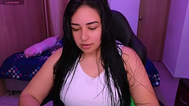 Snapshot of _anastasia chatting on 09/26/25, 08:13  anastasia online show from 09/26/25, 08:13