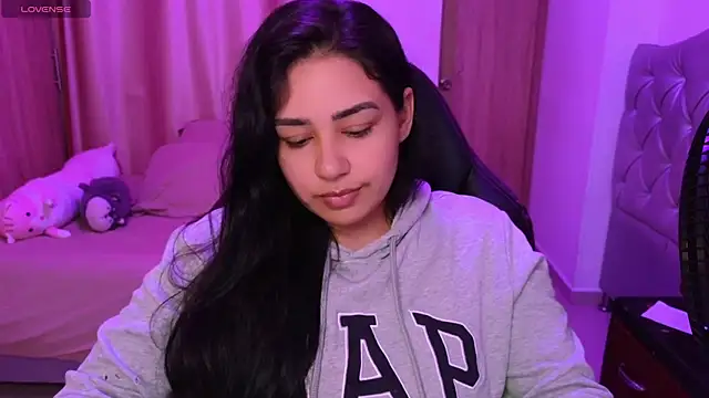 Snapshot of _anastasia chatting on 10/07/25, 07:55  anastasia online show from 10/07/25, 07:55