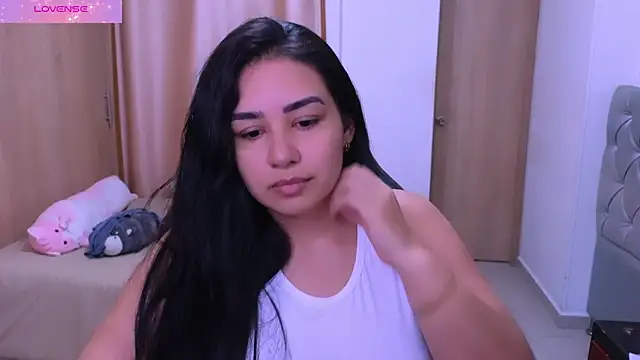 Snapshot of _anastasia chatting on 10/15/25, 07:36  anastasia online show from 10/15/25, 07:36