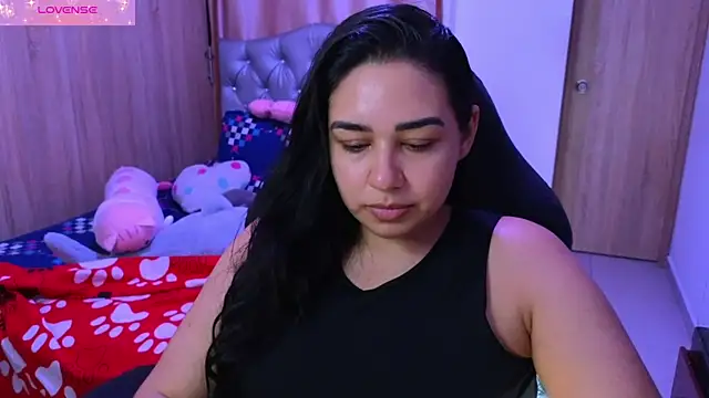 Snapshot of _anastasia chatting on 11/19/25, 08:31 anastasia online show from 11/19/25, 08:31