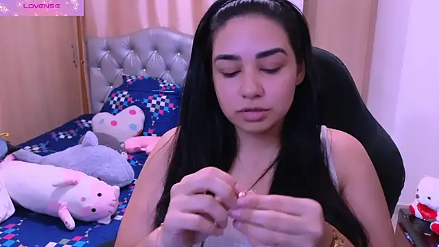 Snapshot of _anastasia chatting on 11/26/25, 07:37 anastasia online show from 11/26/25, 07:37