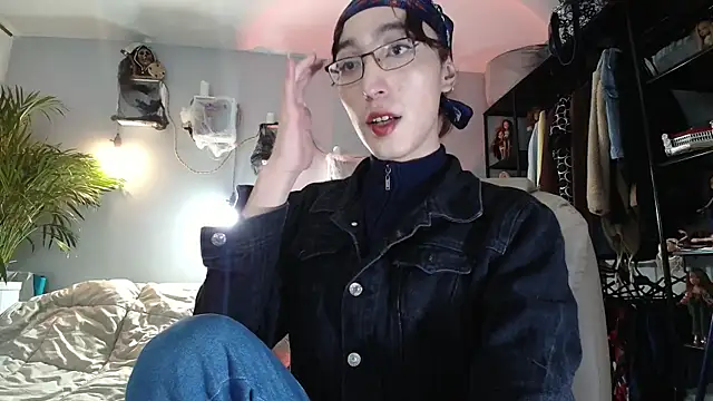 Snapshot of NicoleCortez chatting on 11/20/25, 02:23 NicoleCortez online show from 11/20/25, 02:23