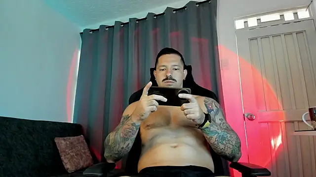 Pierre Vidal online show from 10/19/25, 02:18