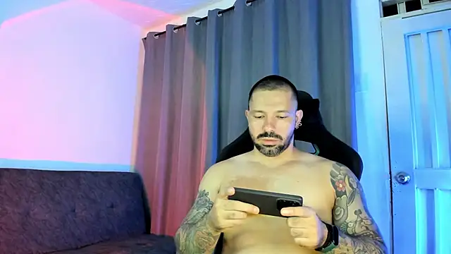 Pierre Vidal online show from 07/16/26, 01:55