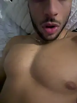 pimentfort77 online show from 12/23/24, 11:17