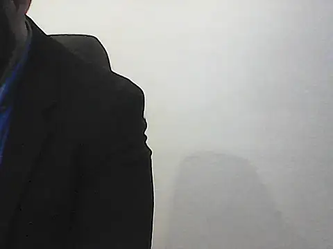 Snapshot of Kalel17073 chatting on 06/09/26, 03:56 Kalel17073 online show from 06/09/26, 03:56