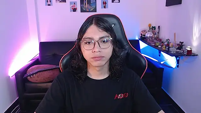 malik harrison   online show from 10/31/25, 03:57