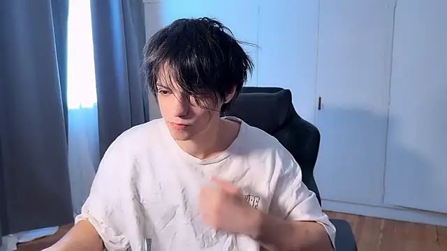 Snapshot of SasukeUhchiaa chatting on 02/09/26, 02:10 SasukeUhchiaa online show from 02/09/26, 02:10