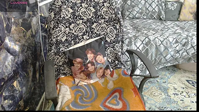 sexyrihana1 online show from 09/12/25, 06:46