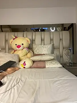 ALISSON FOXXX1 online show from 12/24/24, 02:43