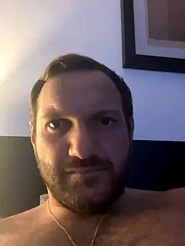 Snapshot of JonJ0 chatting on 09/30/25, 02:49 JonJ0 online show from 09/30/25, 02:49