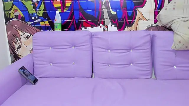 miacam-hot online show from 10/30/25, 12:17