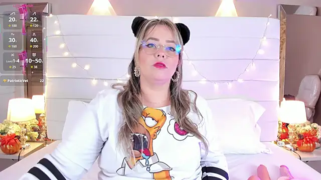 Charlotte93  online show from 10/07/25, 12:24