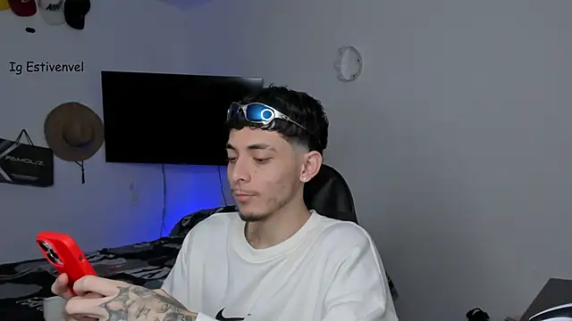 steve latin online show from 10/11/25, 12:26