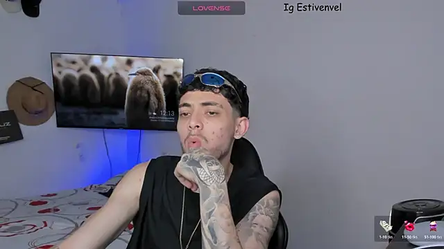 steve latin online show from 11/12/25, 05:13