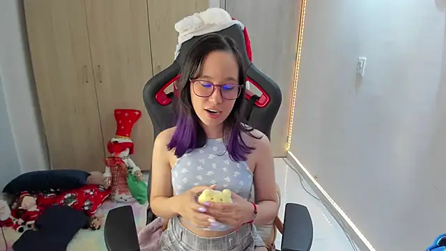 Anto herrera online show from 12/18/24, 01:37