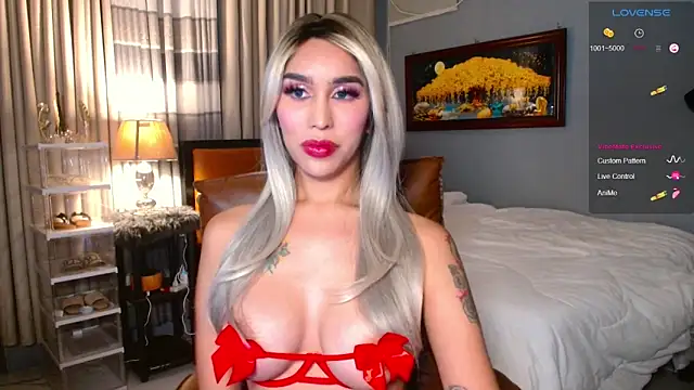 Hail Ur QueenJasmine online show from 01/17/25, 02:18
