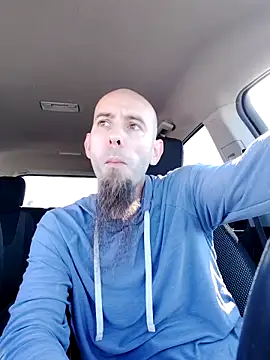 JohnnyFaster online show from 09/28/25, 02:44