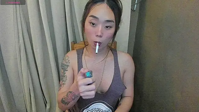 Snapshot of MissAyaCollins chatting on 10/12/25, 10:14 MissAyaCollins online show from 10/12/25, 10:14