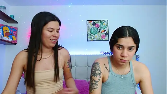 Snapshot of Layla_Rachel chatting on 01/07/25, 06:38 Layla Rachel online show from 01/07/25, 06:38