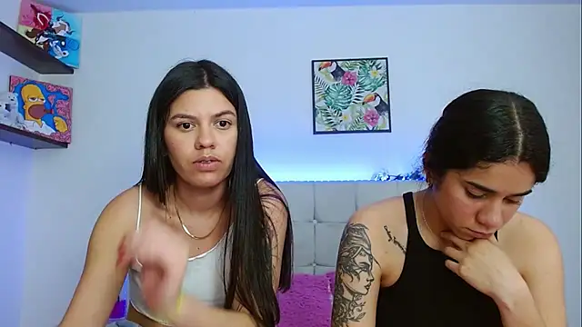 Snapshot of Layla_Rachel chatting on 01/09/25, 04:19 Layla Rachel online show from 01/09/25, 04:19