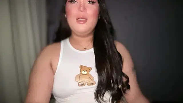 Snapshot of MissCataleyaxxx chatting on 11/30/25, 01:09 MissCataleyaxxx online show from 11/30/25, 01:09