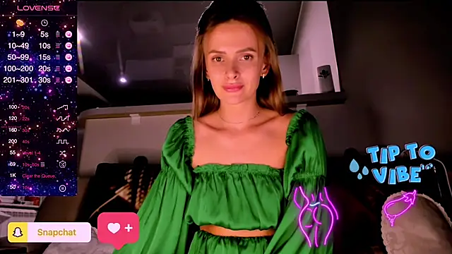madina taher online show from 12/09/24, 11:04