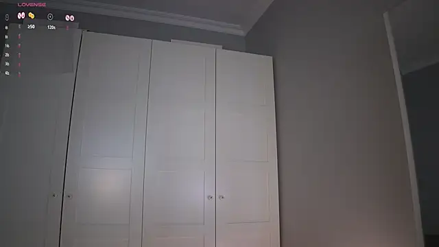 -JuicyMolly- online show from 07/10/26, 03:25