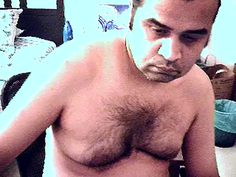 aksxi1 online show from 11/10/25, 04:17