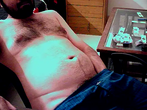 aksxi1 online show from 12/04/25, 12:58