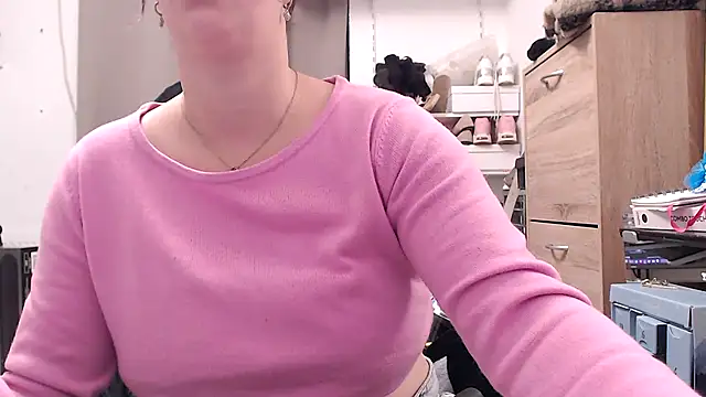 Amai Live online show from 11/07/25, 08:03