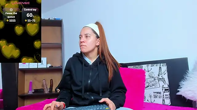 candie26 online show from 03/03/25, 03:20