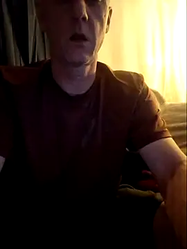 Wanking Wiggiler online show from 10/11/25, 06:45