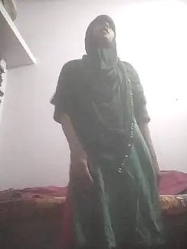 Snapshot of sonalicrossy chatting on 10/10/25, 08:19 sonalicrossy online show from 10/10/25, 08:19