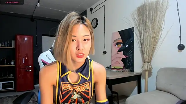 Snapshot of cho_nando chatting on 01/23/25, 05:21 cho nando online show from 01/23/25, 05:21