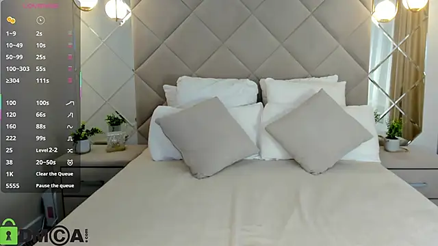 Larrine Morgan online show from 10/15/25, 01:17