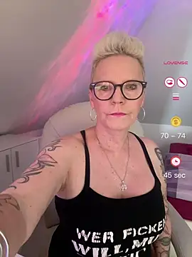 German Milf online show from 06/02/26, 12:40