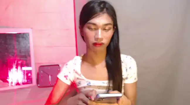 ToKeNa online show from 01/24/25, 04:05