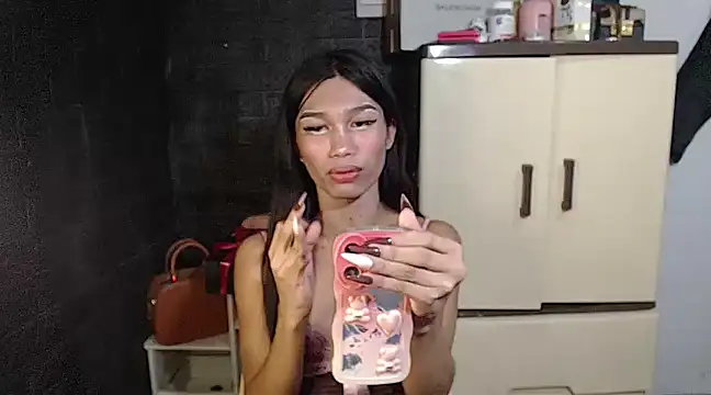 ToKeNa online show from 02/16/25, 05:48