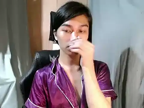 ToKeNa online show from 10/29/25, 10:39